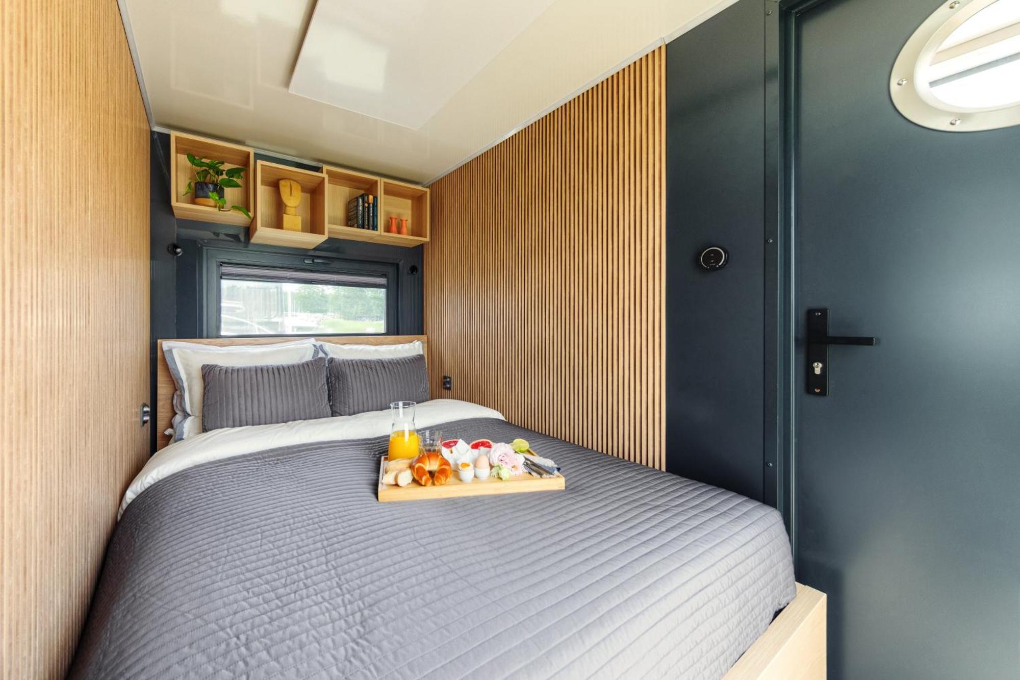 Domek Na Wodzie - Houseboat -Sauna, Taras Na Dachu, Dwie Sypialnie Mikołajki Zewnętrze zdjęcie