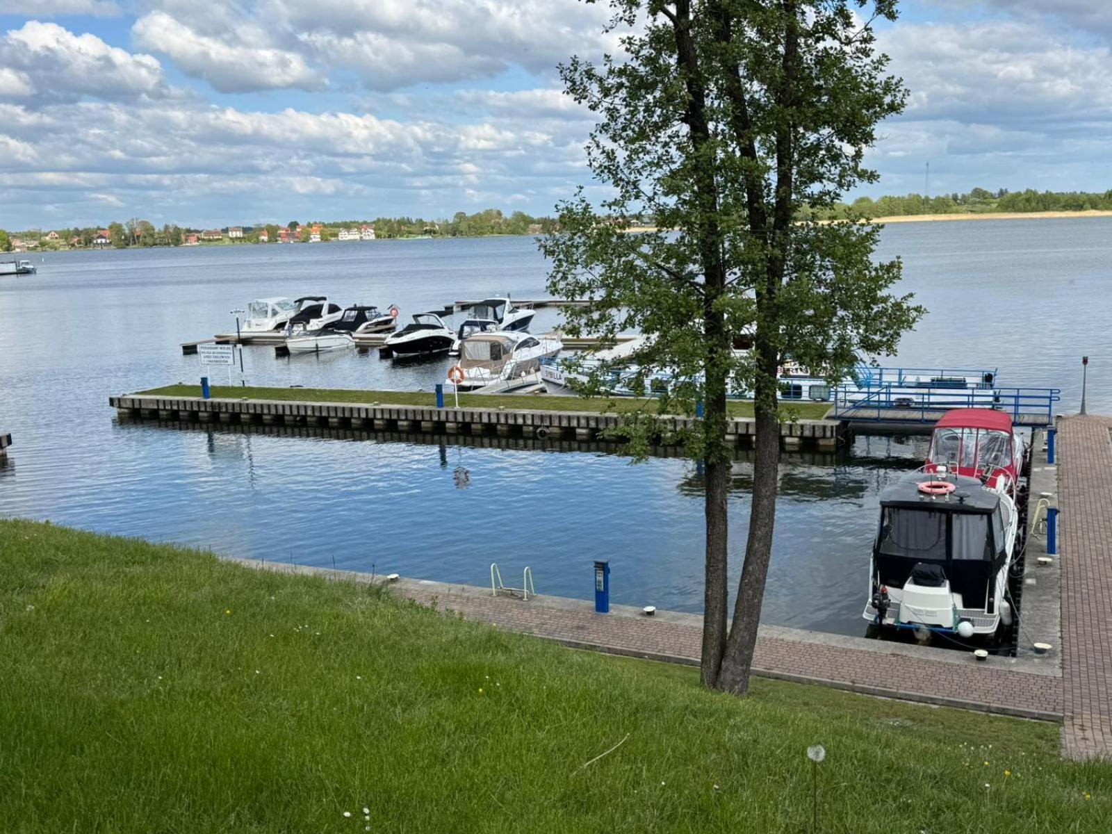 Domek Na Wodzie - Houseboat -Sauna, Taras Na Dachu, Dwie Sypialnie Mikołajki Zewnętrze zdjęcie